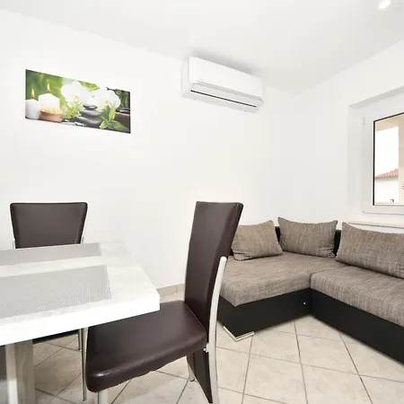 By Interhome Apartment *