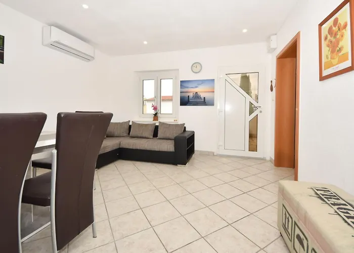 By Interhome Obrovac